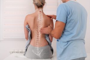 Sesión de osteopatía en Clínica AlcoFisio